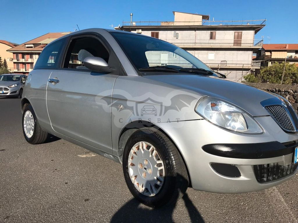Lancia Ypsilon 2008