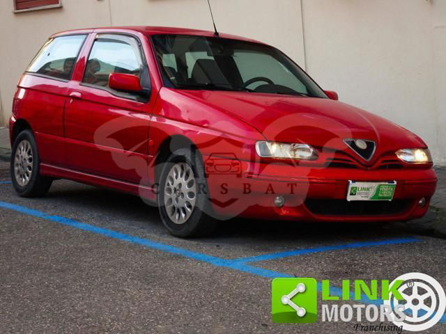 Alfa Romeo 145 2000