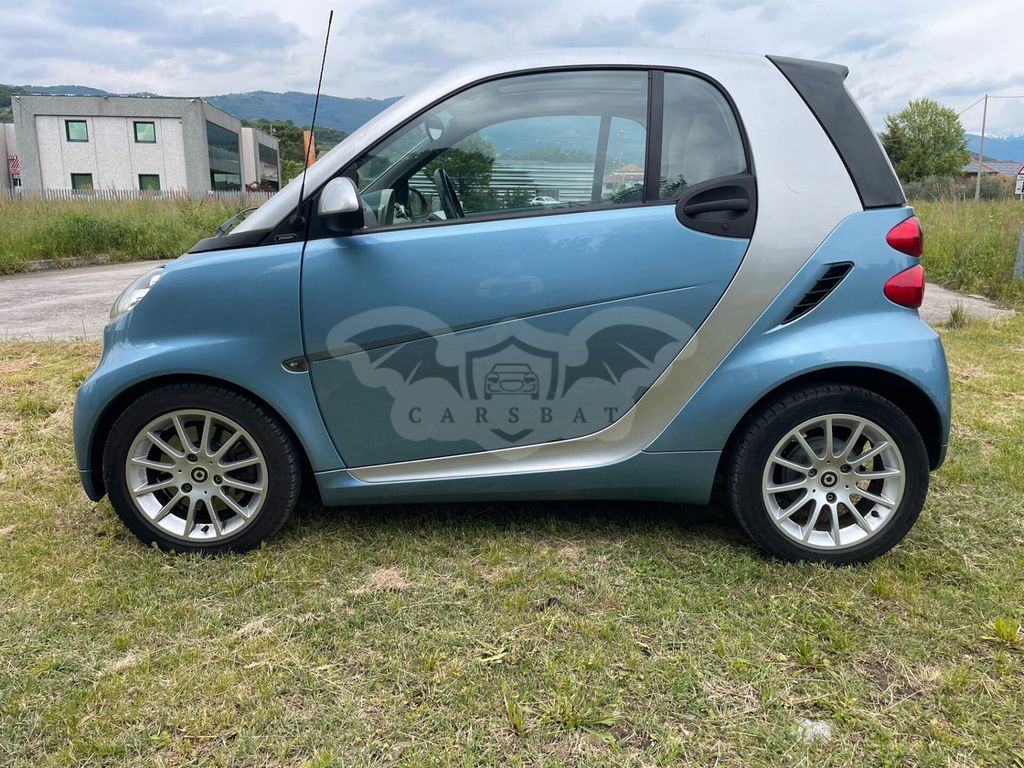 Smart Fortwo 2011