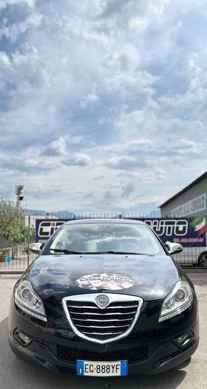 Lancia Delta 2011