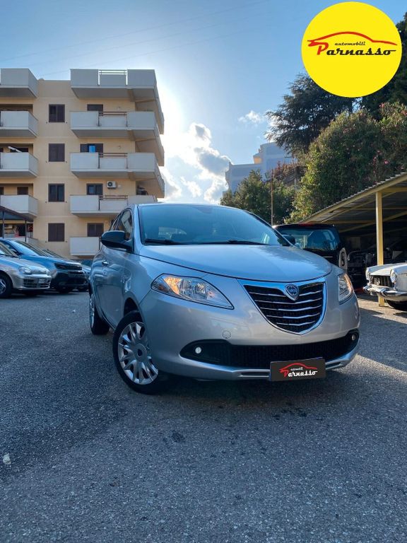 Lancia Ypsilon 2014