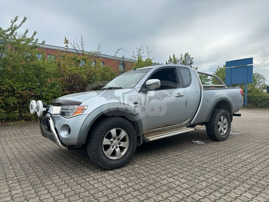 Mitsubishi L200 2006