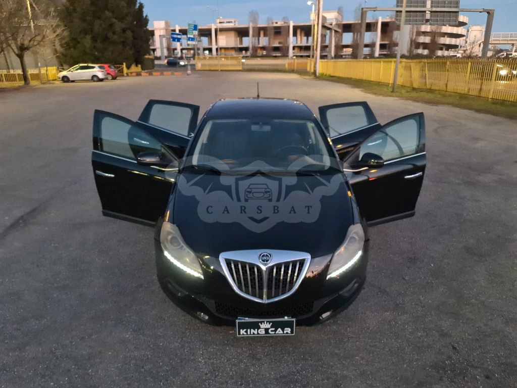 Lancia Delta 2010