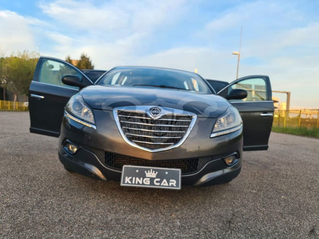 Lancia Delta 2012