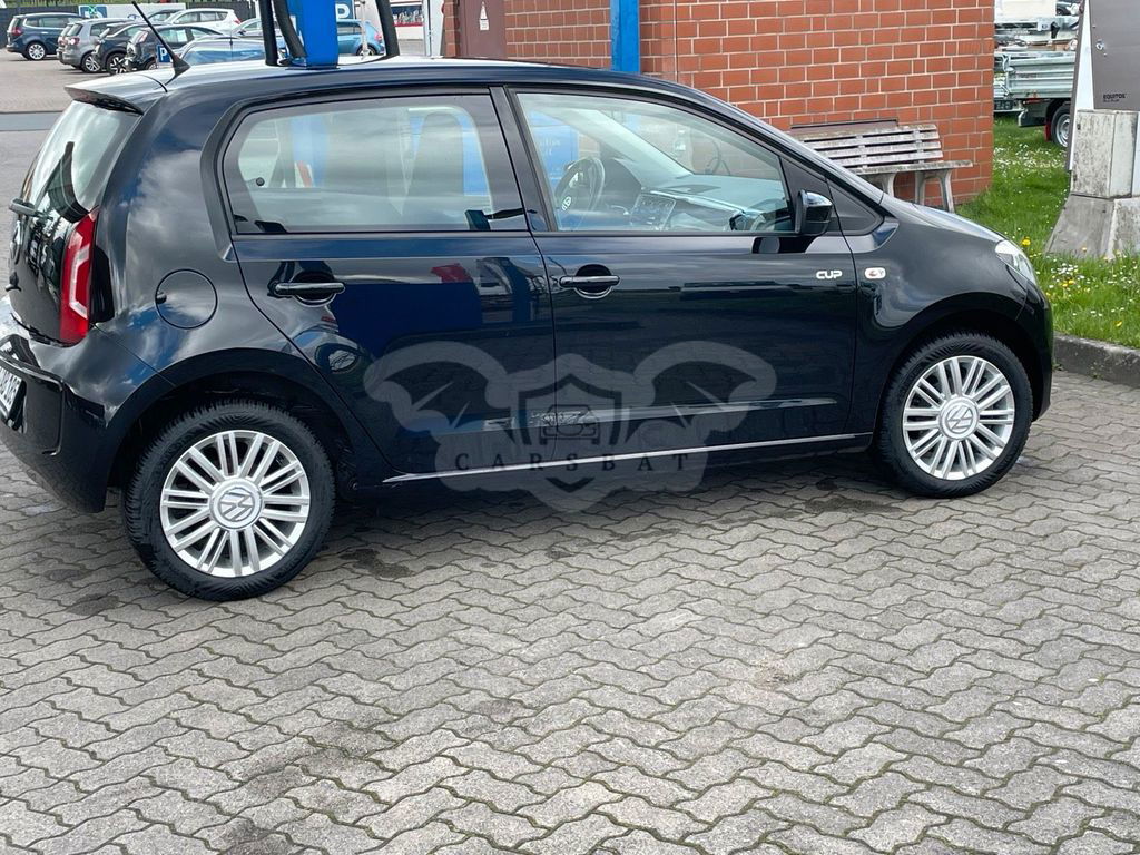 Volkswagen Up! 2014