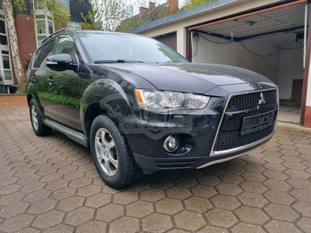 Mitsubishi Outlander 2011
