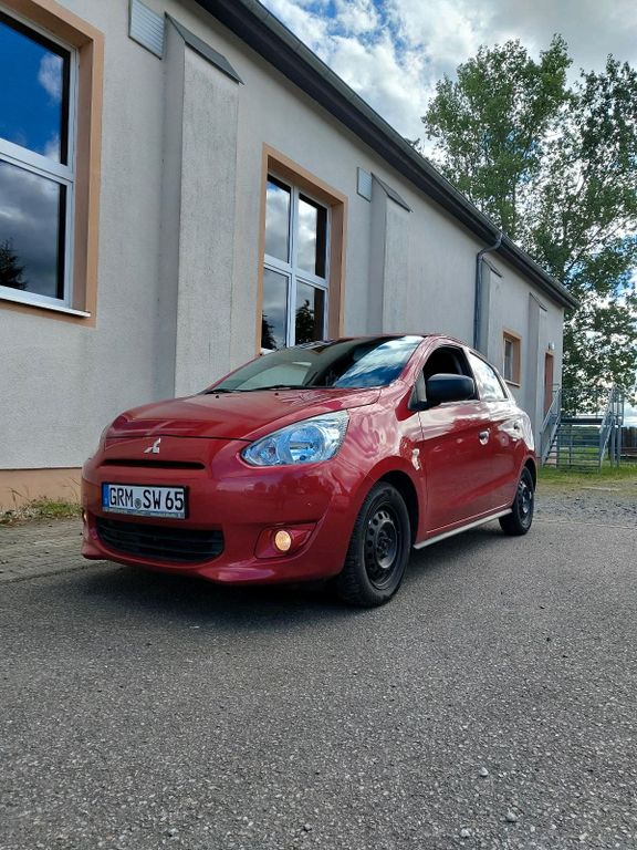 Mitsubishi Space Star 2014