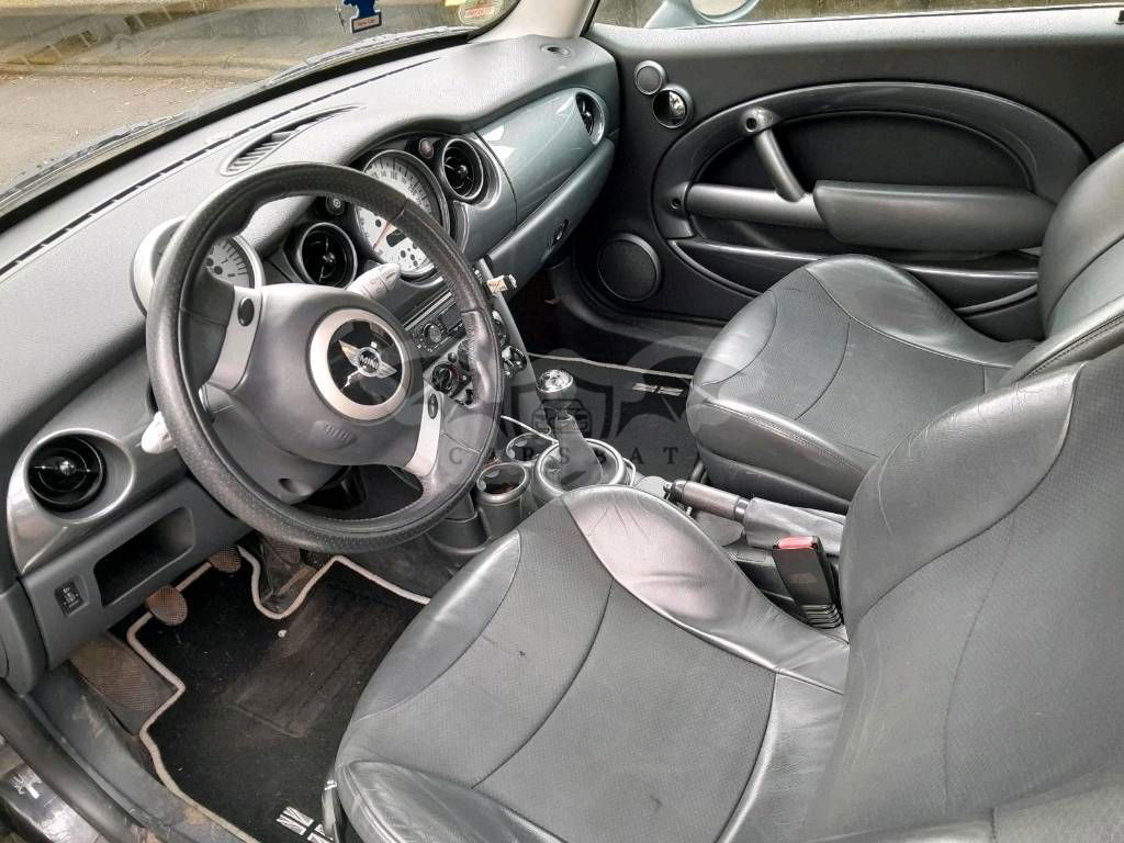 Mini One 2004