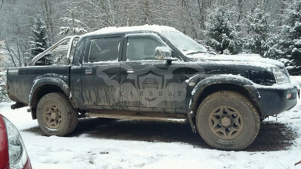 Mitsubishi L200 2003