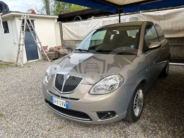 Lancia Ypsilon 2009