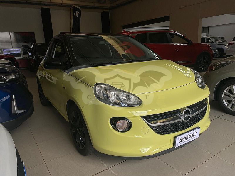 Opel Adam 2016