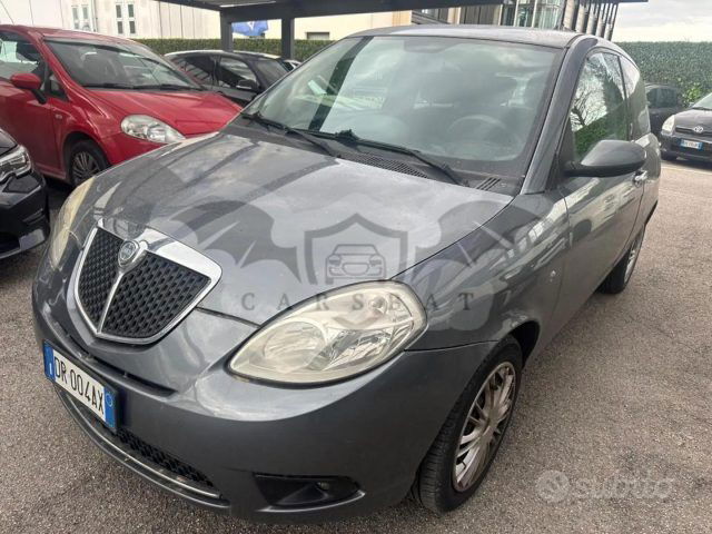 Lancia Ypsilon 2008