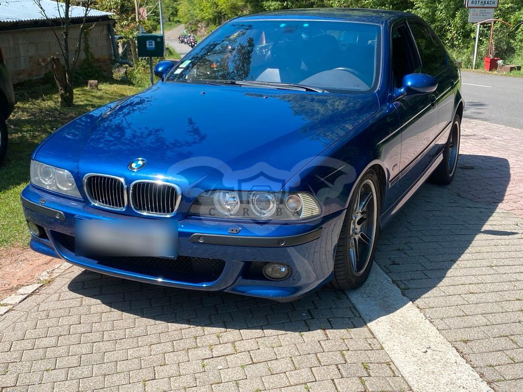 BMW M5 2003