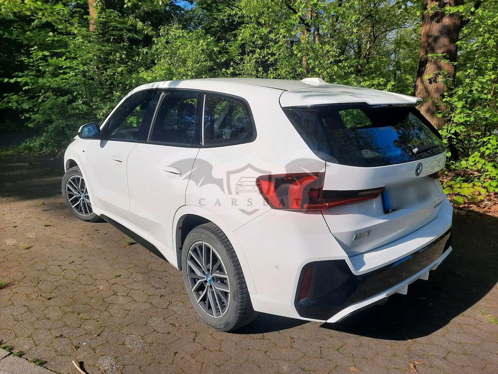 BMW iX1 2023