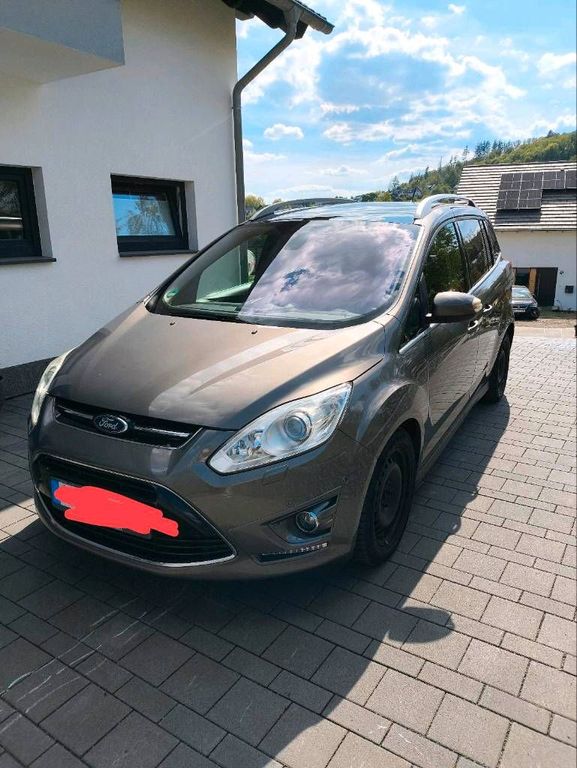 Ford Grand C-Max 2012