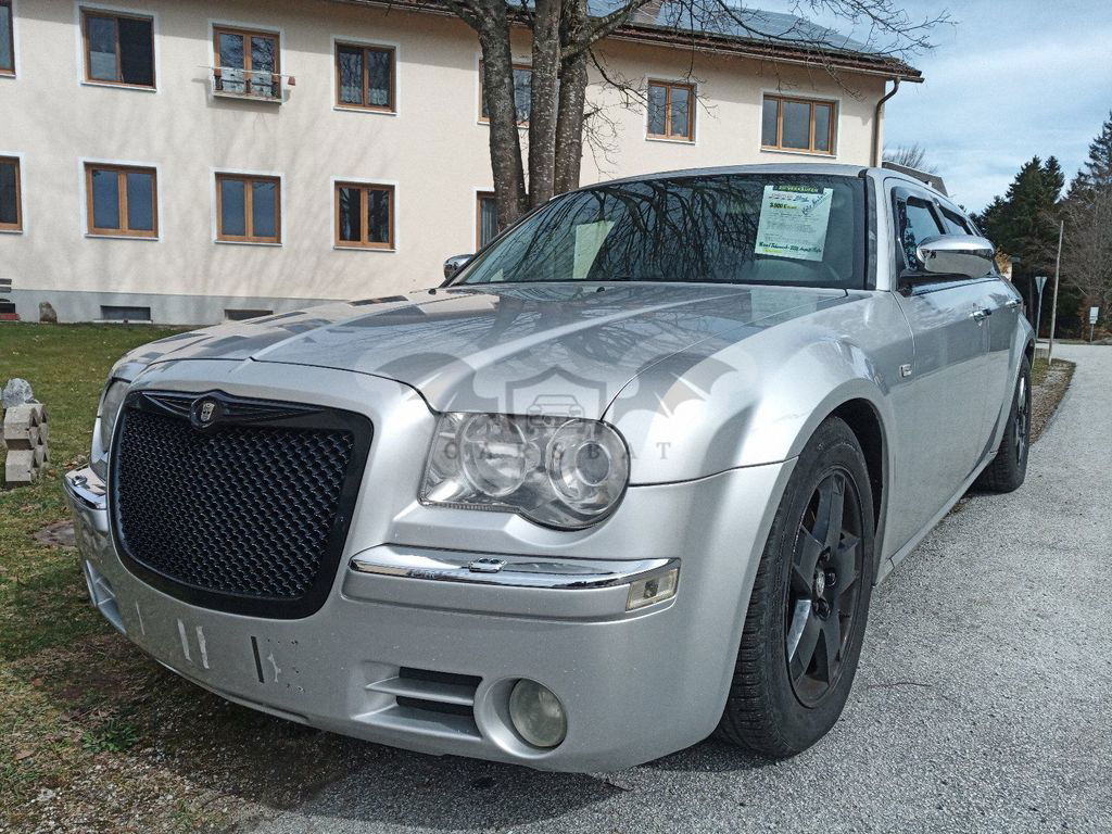 Chrysler 300C 2023