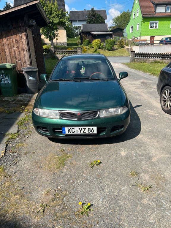 Mitsubishi Carisma 1998