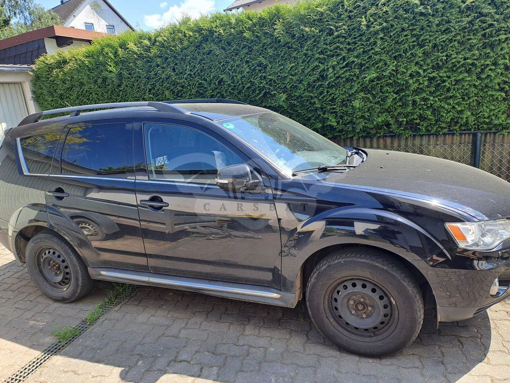 Mitsubishi Outlander 2012