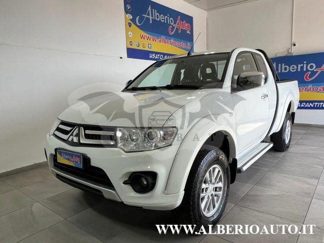 Mitsubishi L200 2014