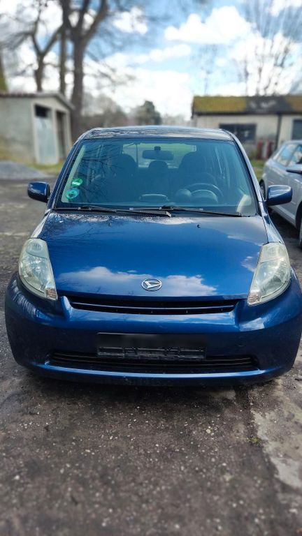 Daihatsu Sirion 2005