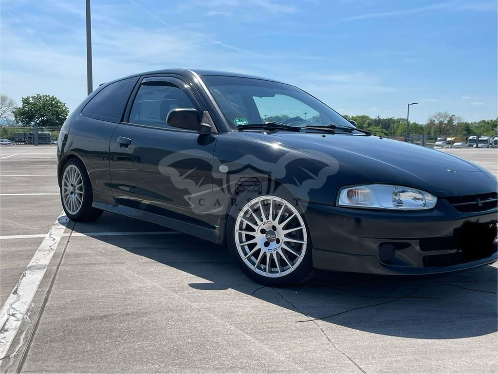 Mitsubishi Colt 1999