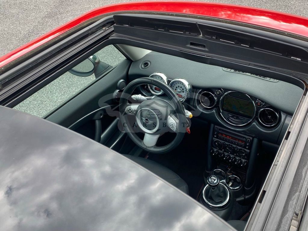 Mini One 2005