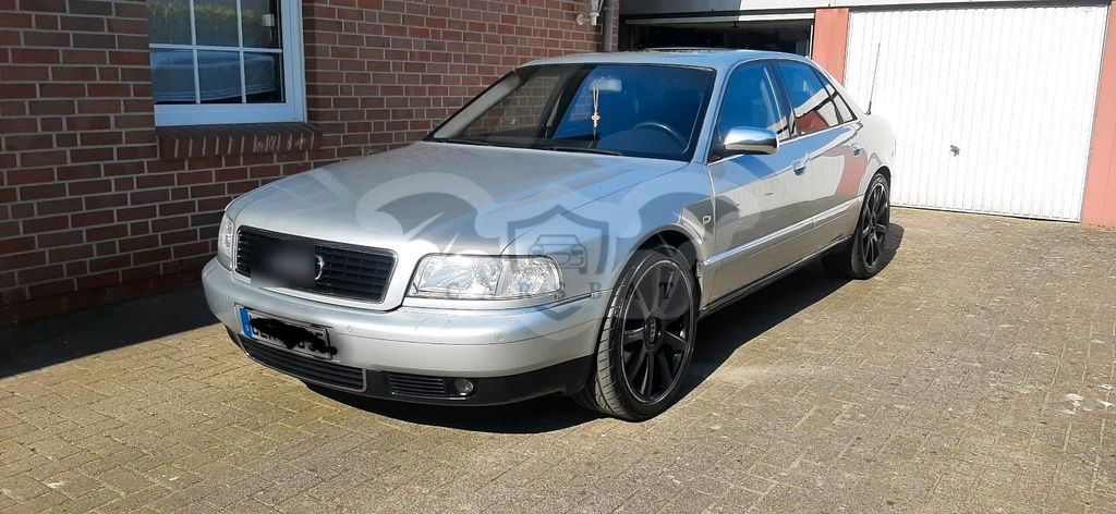 Audi A8 1999
