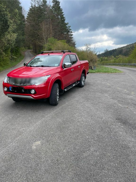 Mitsubishi L200 2015