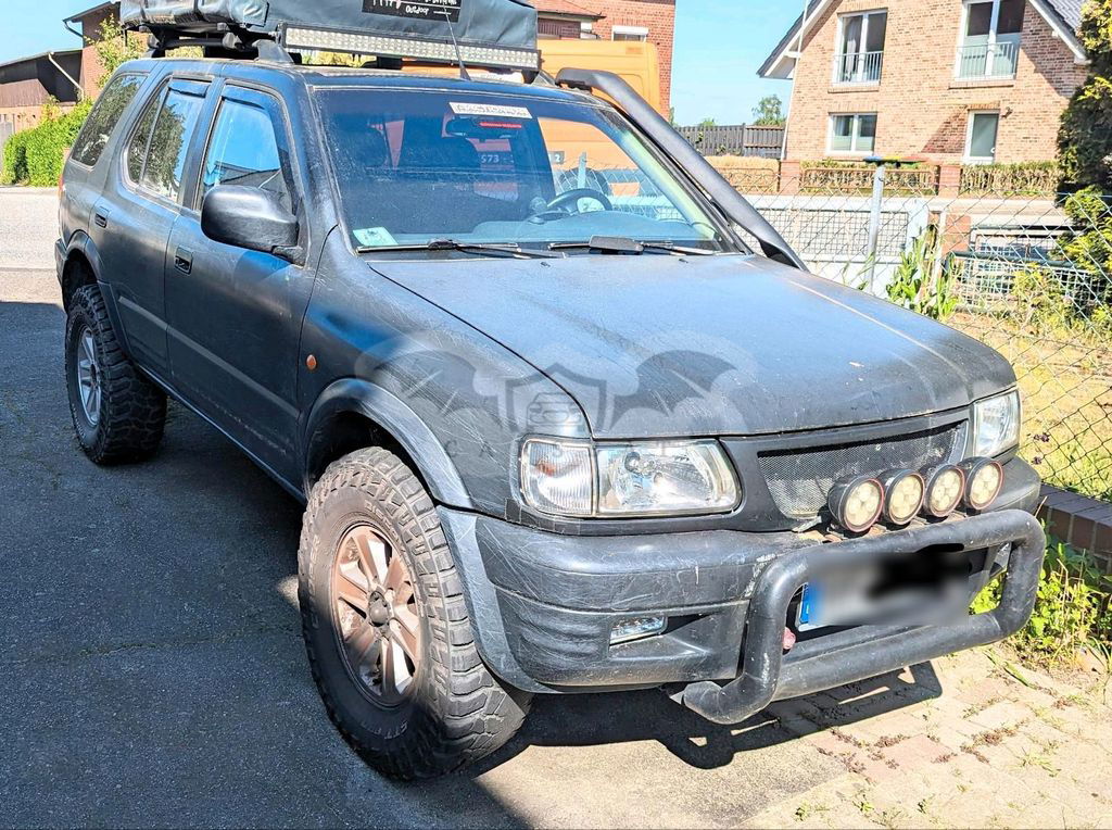 Opel Frontera 2002