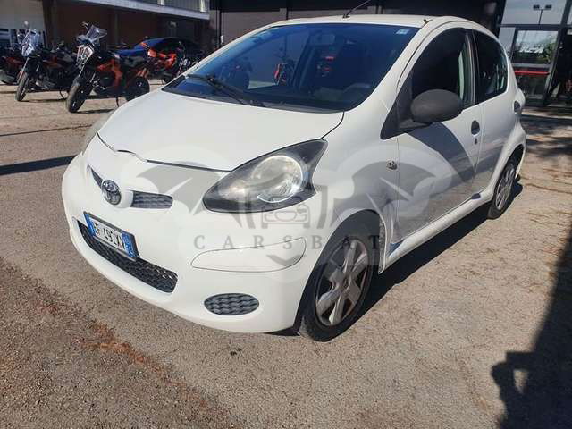 Toyota Aygo X 2011