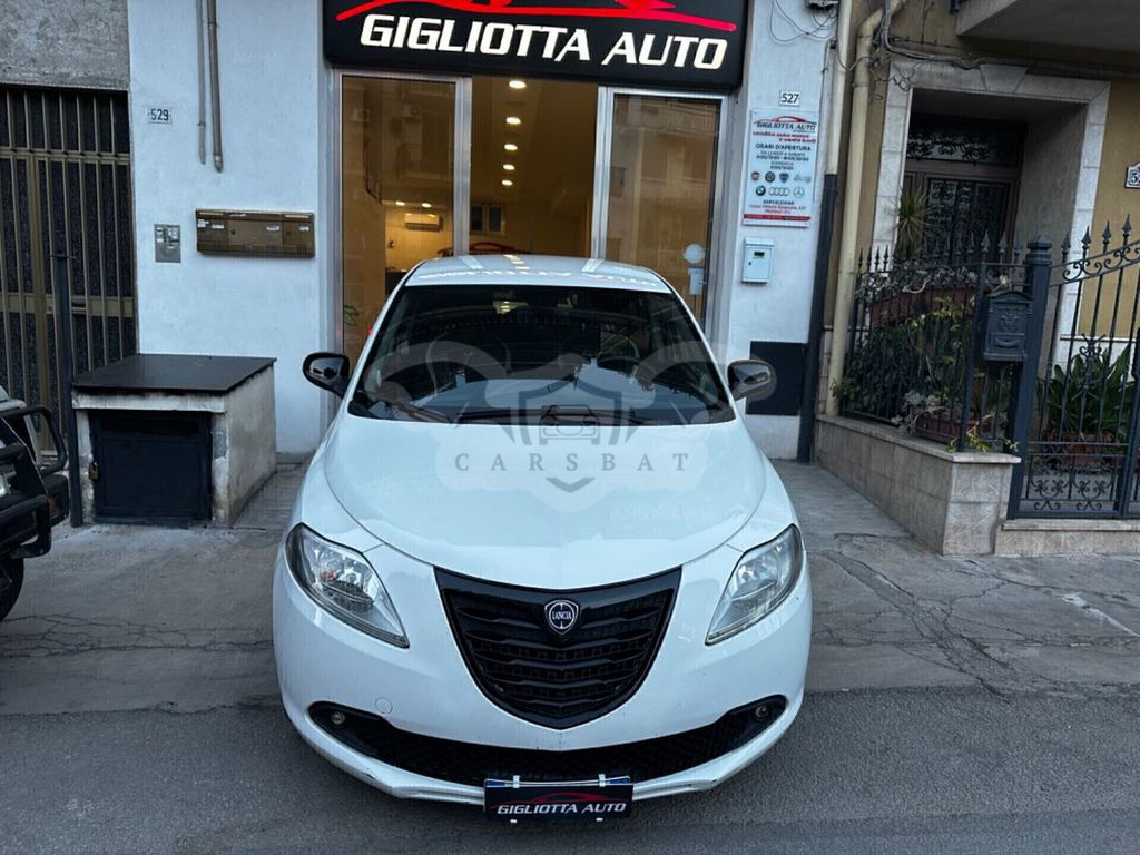 Lancia Ypsilon 2014