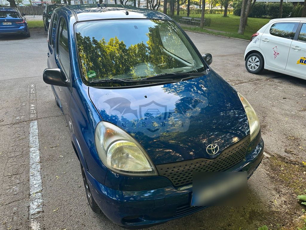 Toyota Verso 2001