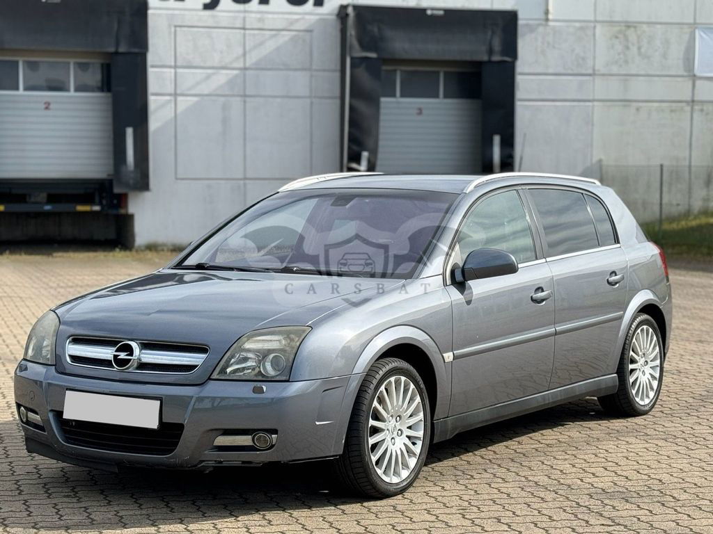 Opel Insignia 2005