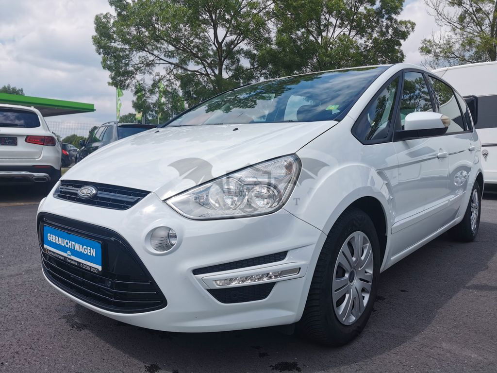 Ford S-Max 2012