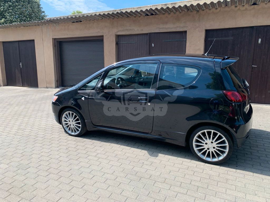 Mitsubishi Colt 2013