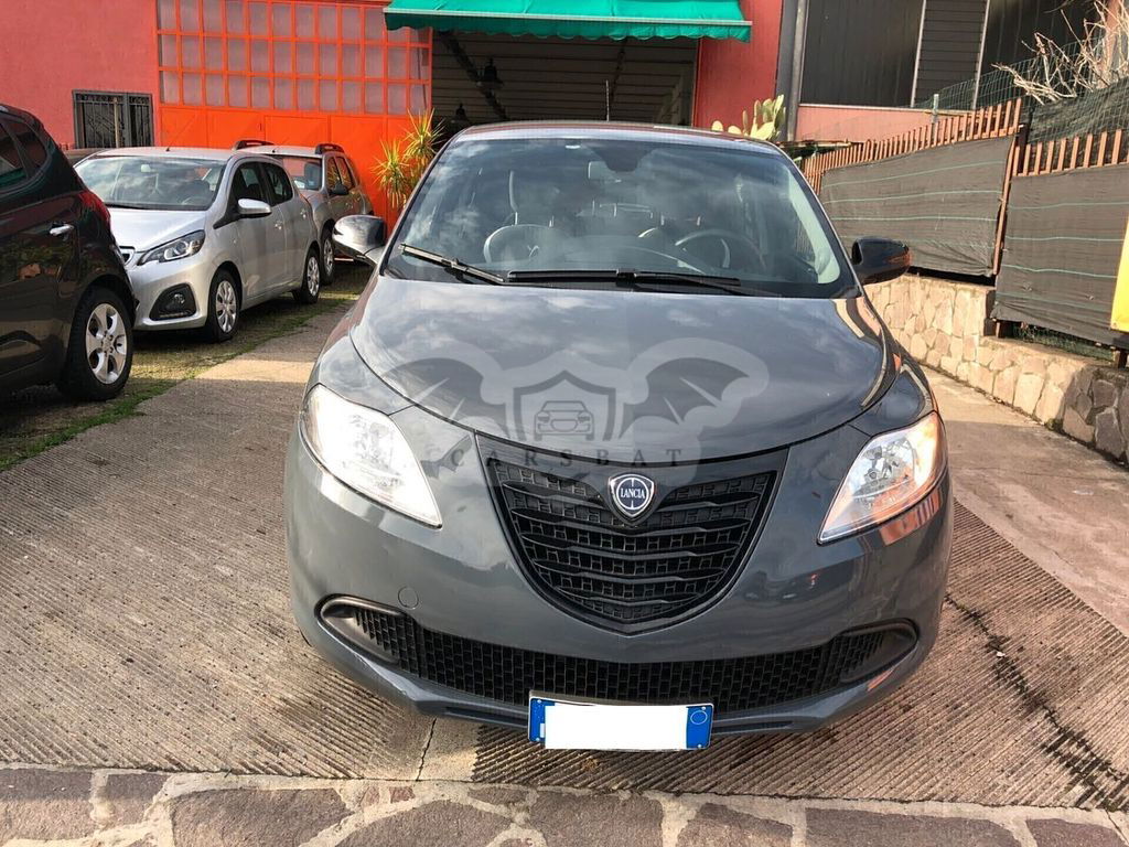 Lancia Ypsilon 2015