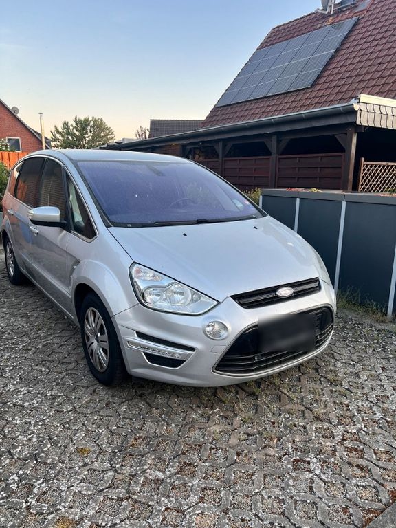 Ford S-Max 2012