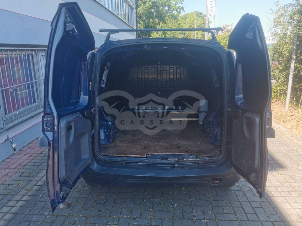 Dacia Logan 2011