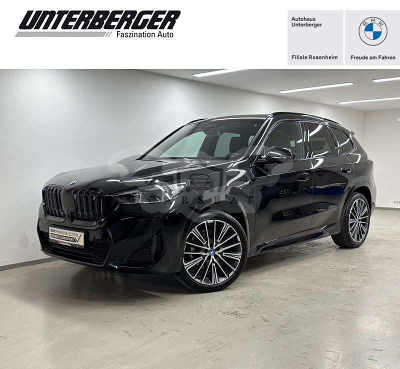 BMW iX1 2023