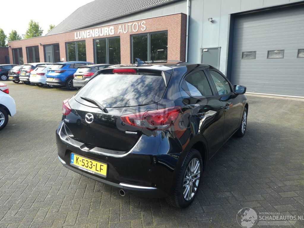 Mazda 2 2021
