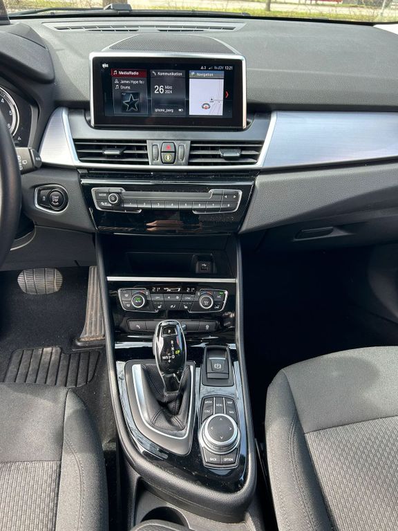 BMW 2 Series 218 2021