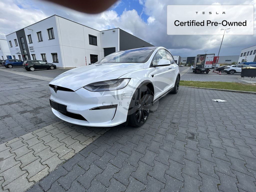 Tesla Model X 2023