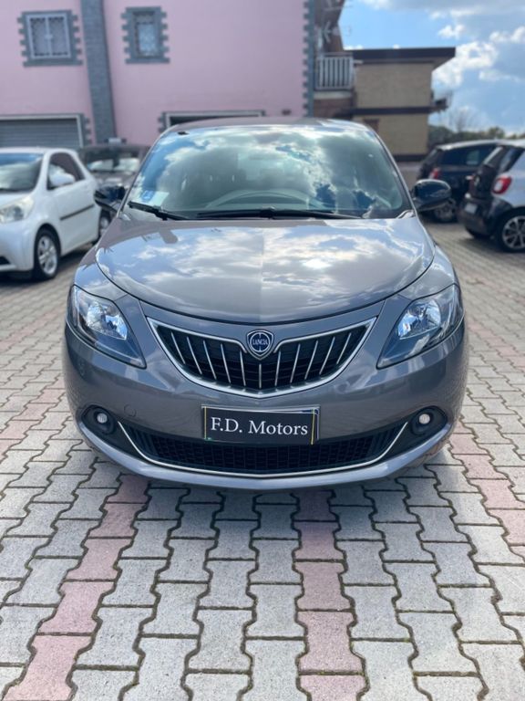 Lancia Ypsilon 2022