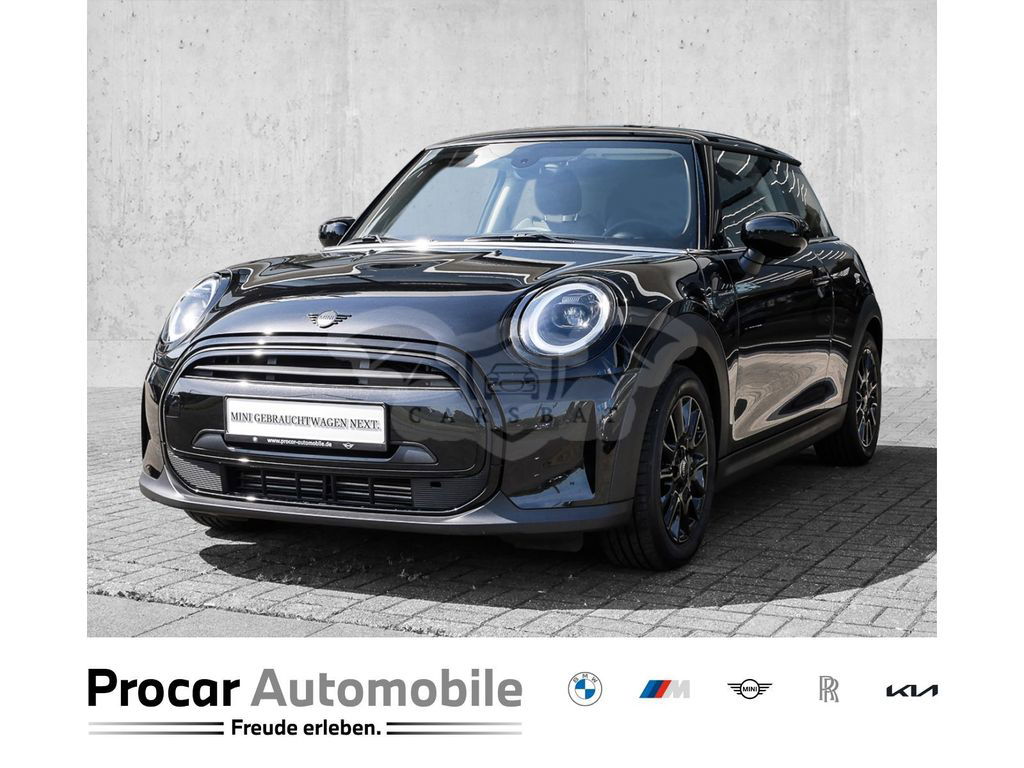 Mini One 2022
