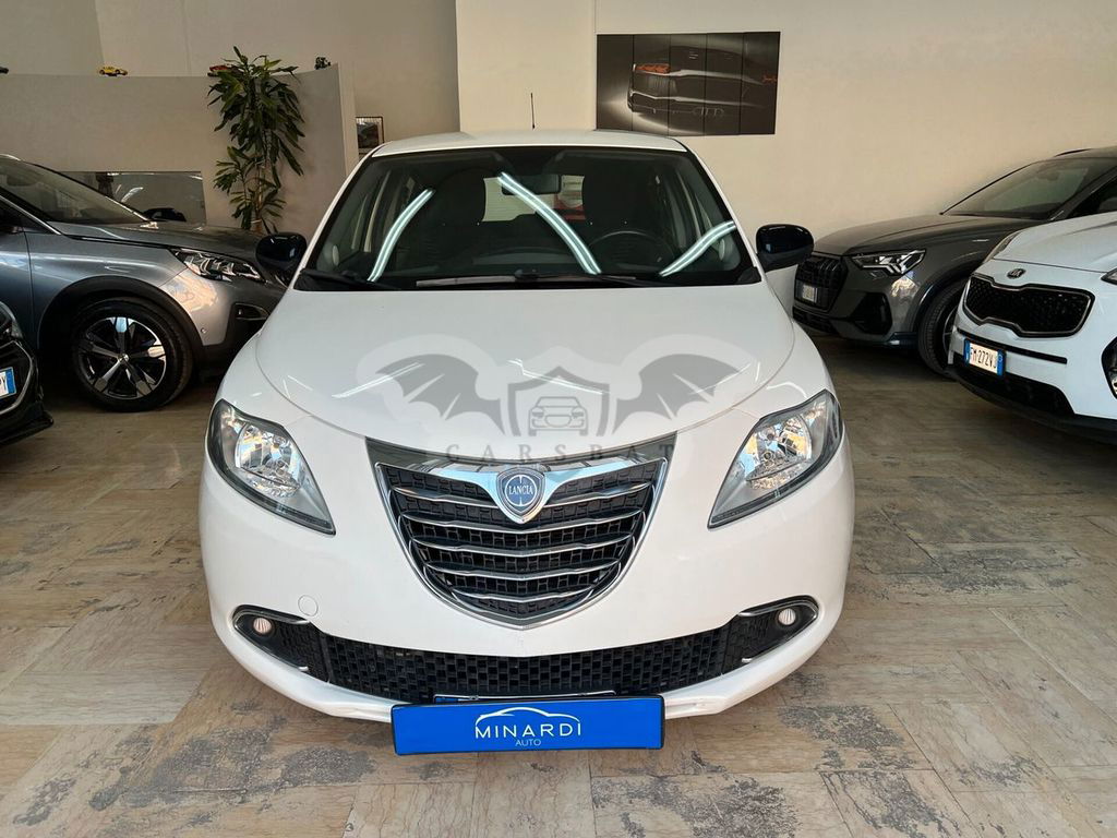 Lancia Ypsilon 2012