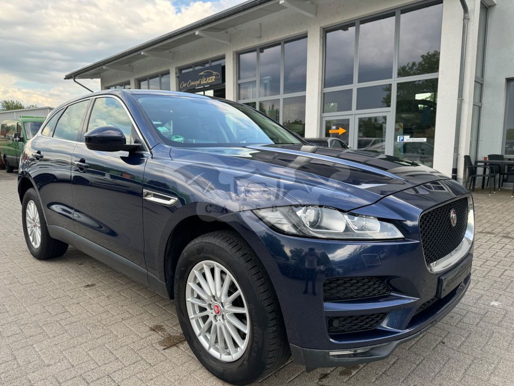 Jaguar F-Pace 2016