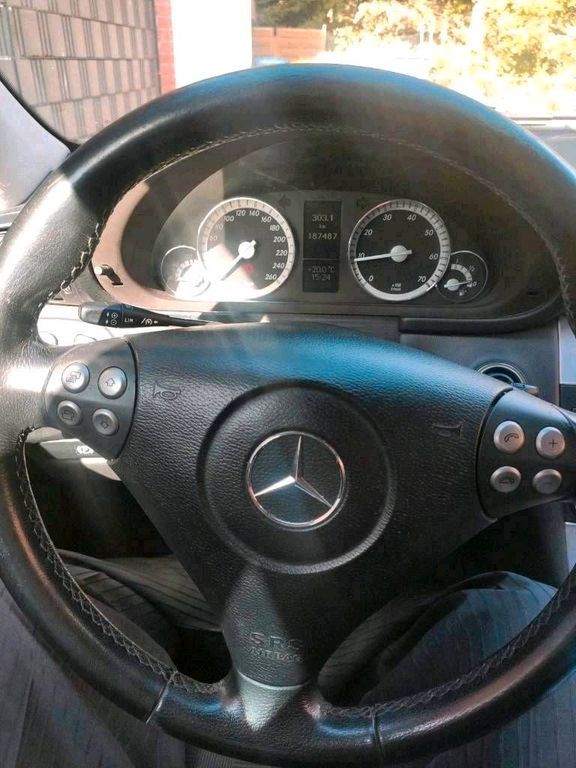 Mercedes-Benz 250 2005