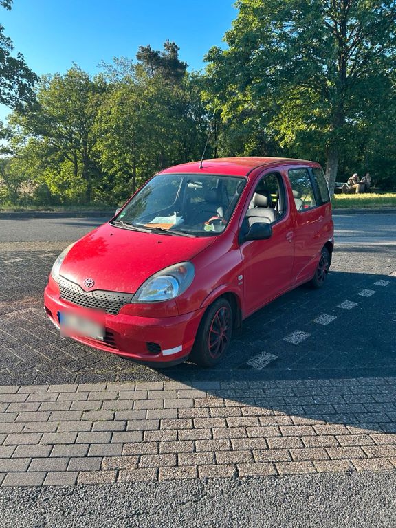 Toyota Verso 2001