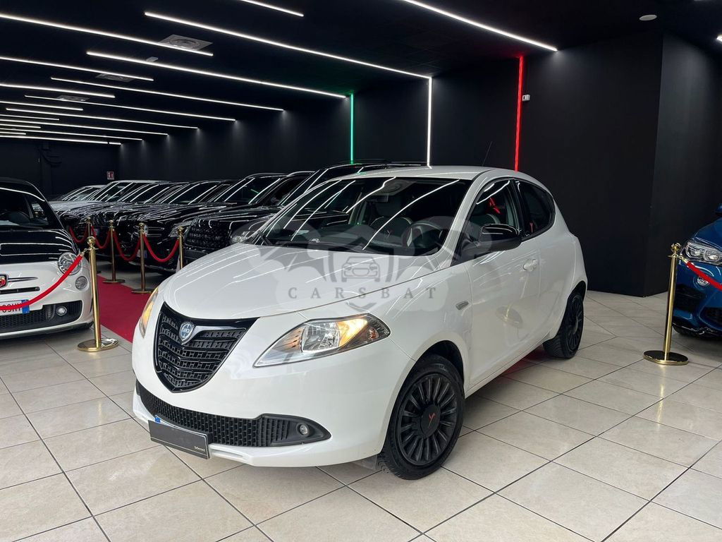 Lancia Ypsilon 2014