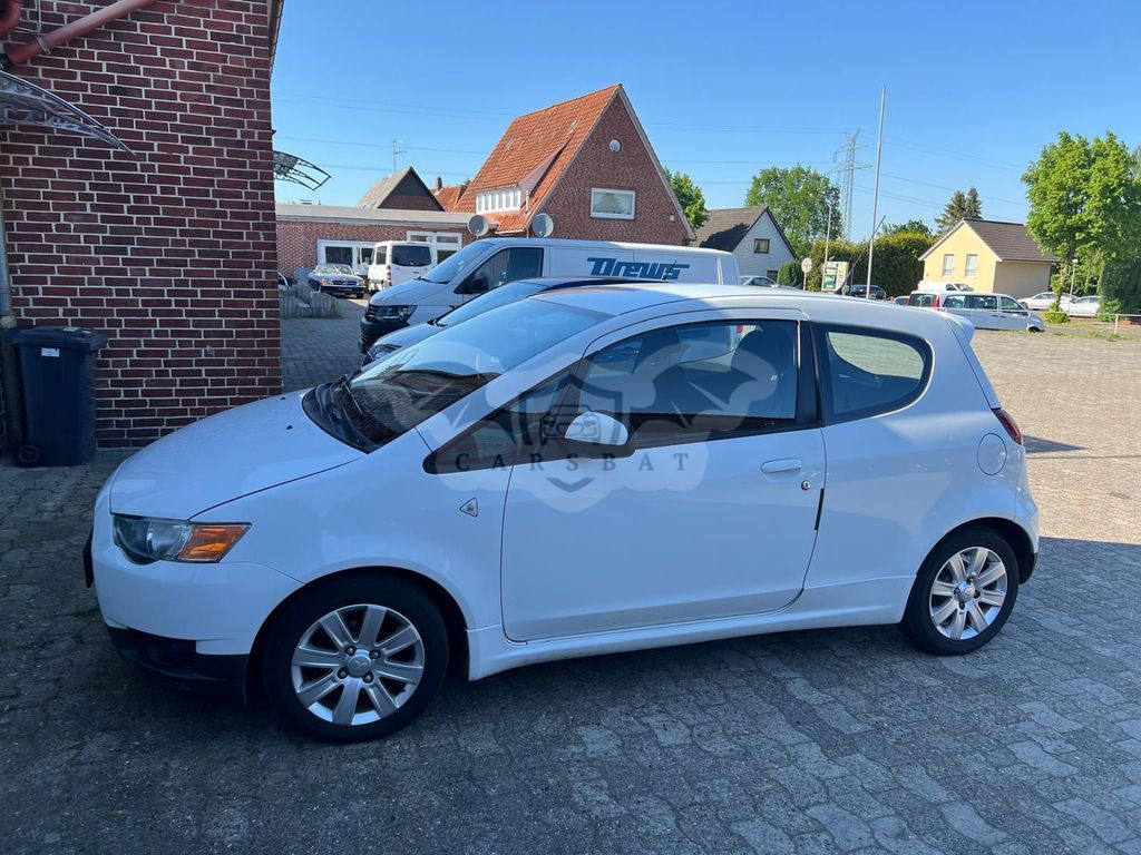 Mitsubishi Colt 2011